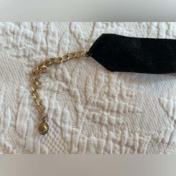 Vintage Black Velvet choker with Opal Victorian - Picture 6 of 12